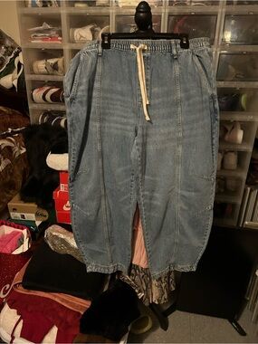 Relaxed Light Blue Denim Joggers with Drawstring Waist